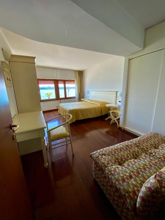 Camere Al Veliero Gardone Riviera Buitenkant foto