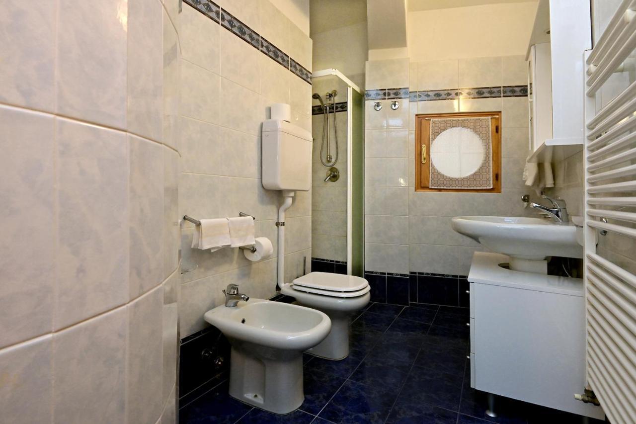 Camere Al Veliero Gardone Riviera Buitenkant foto