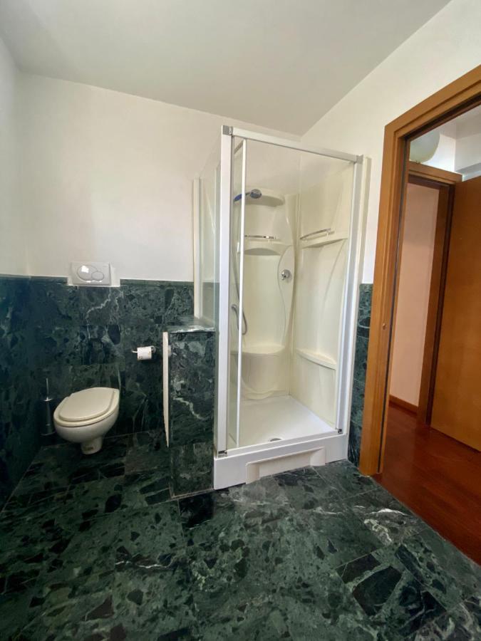 Camere Al Veliero Gardone Riviera Buitenkant foto